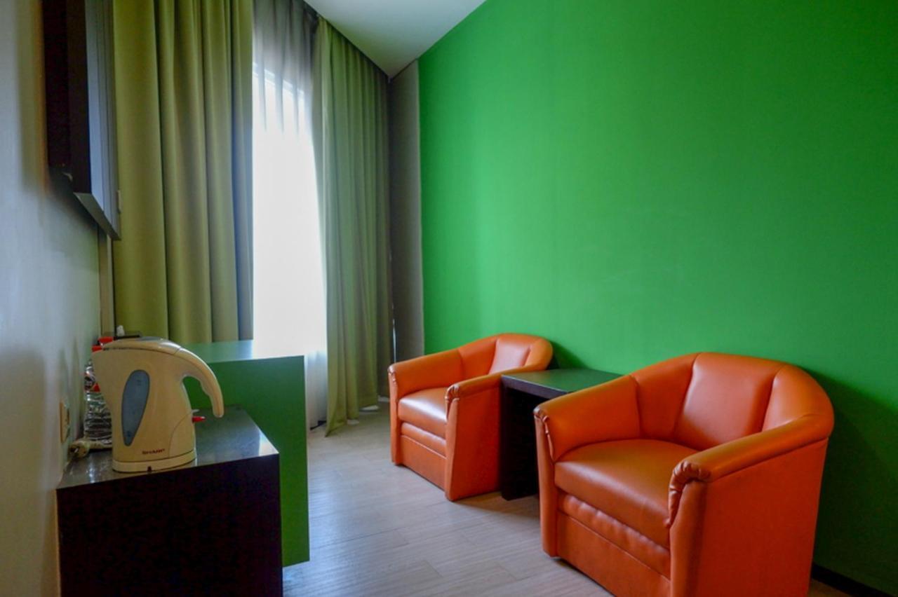 Hotel New Puri Garden Bandara Semarang Exterior foto